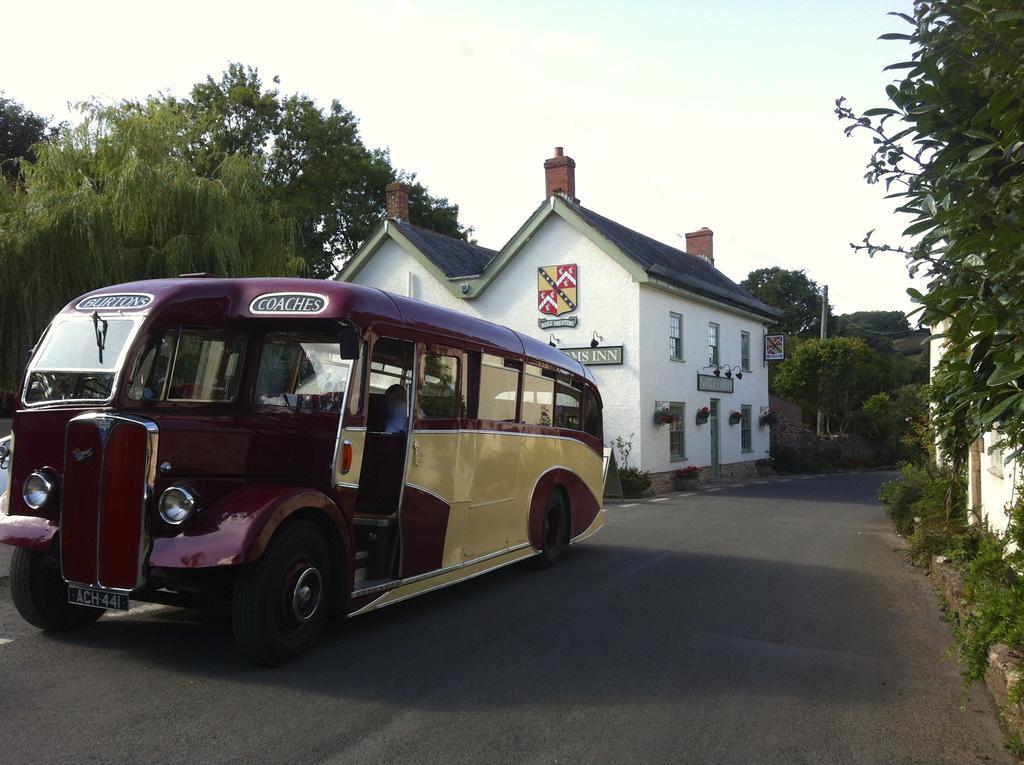 Notley Arms Inn Exmoor National Park Elworthy Kültér fotó